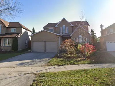 1328 Eddie Shain Drive, Oakville, On L6j 7c9