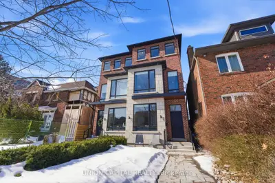 544b Beresford Avenue, Toronto W02, On M6s 3c3