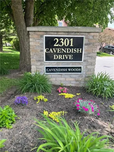 2301 Cavendish Drive 99, Burlington, On L7p 3m3