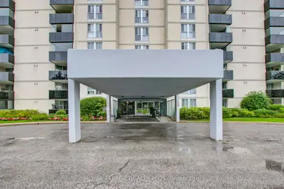 420 Mill Road 309, Toronto W08, On M9c 1z1
