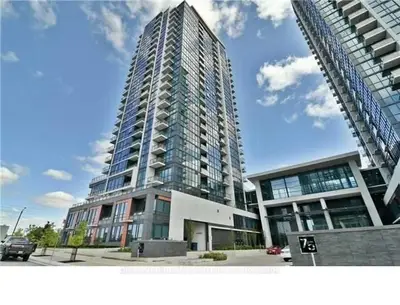 55 Eglinton Avenue W 2402, Mississauga, On L5r 0e4