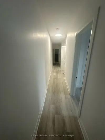 1710 St Clair Avenue W Unit 1, Toronto W03, On M6n 1j1