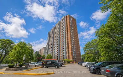 85 Emmett Avenue 1503, Toronto W04, On M6m 5a2