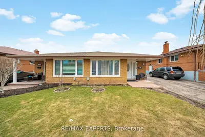1149 Shadeland Drive, Mississauga, On L5c 1p2