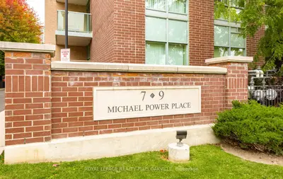 7 Michael Power Place Lph07, Toronto, On M9a 0a4