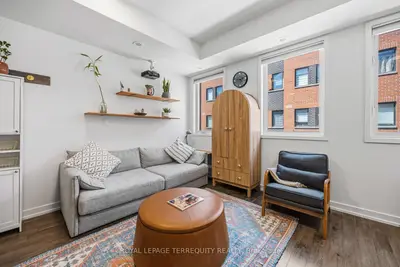 869 Wilson Avenue 43, Toronto W05, On M3k 0a4