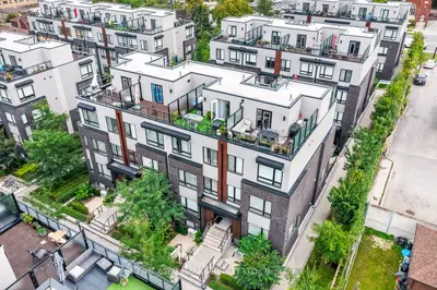 1120 Briar Hill Avenue 306, Toronto W04, On M6b 0a9