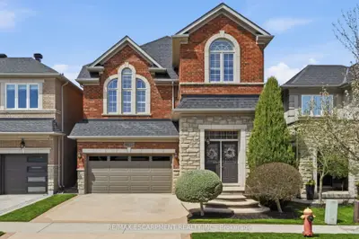 4633 Kearse Street, Burlington, On L7m 0k7