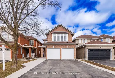 17 Dovesong Drive, Brampton, On L6r 1v9