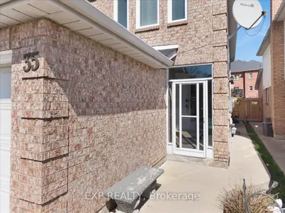 35 Trammell Lane, Brampton, On L6y 4j3
