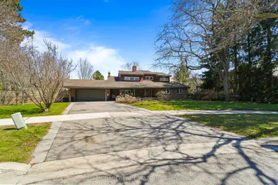 1460 Halyard Court, Mississauga, On L5j 1b1