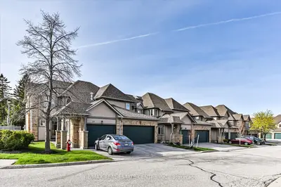 5662 Glen Erin Drive 58, Mississauga, On L5m 6c4