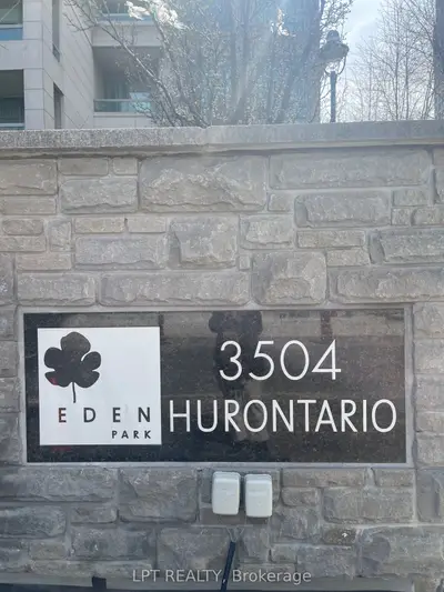 3504 Hurontario Street 808, Mississauga, On L5b 0b9