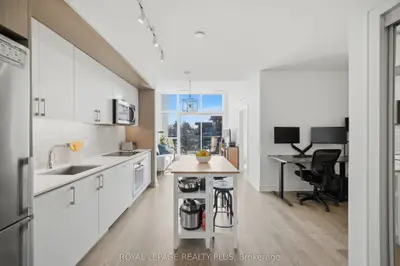 1575 Lakeshore Road W 440, Mississauga, On L5j 0b1
