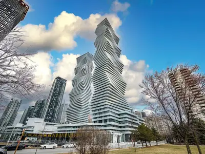 3883 Quartz Road 6011, Mississauga, On L5b 0m4