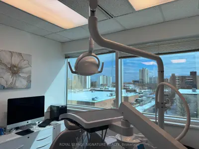 71 King Street W Unit 405, Mississauga, On L5b 4a2
