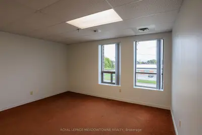 295 Alliance Road C, Milton, On L9t 4w8