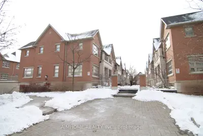 2460 Prince Michael Drive 27, Oakville, On L6h 0g8