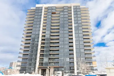 1035 Southdown Road 605, Mississauga, On L5j 0a2