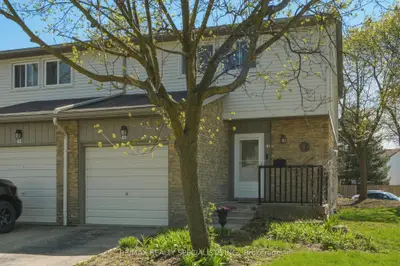 6779 Glen Erin Drive 41, Mississauga, On L5n 2c1