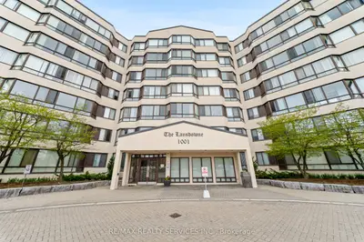 1001 Cedarglen Gate 307, Mississauga, On L5c 4r2