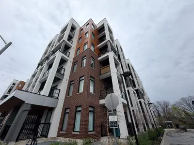 135 Canon Jackson Drive 312, Toronto W04, On M6m 0c3
