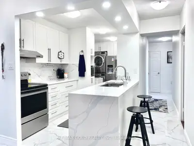 390 Dixon Road 1611, Toronto W09, On M9r 1t4