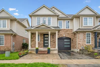 2485 Wooden Hill Circle, Oakville, On L6m 4e3
