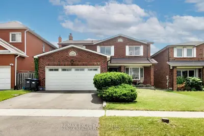 1474 Bough Beeches Boulevard, Mississauga, On L4w 2b9