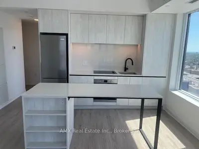 2495 Eglinton Avenue W 1804, Mississauga, On L5m 2t2