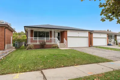 5 Westwynd Court, Toronto W09, On M9r 2m1