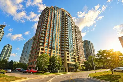 156 Enfield Place 1712, Mississauga, On L5b 3j2