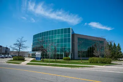 5280 Solar Drive, Mississauga, On L4w 5m8
