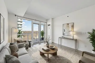 55 Speers Road 1702, Oakville, On L6k 0h9