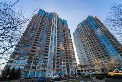 25 Viking Lane 2858, Toronto W08, On M9b 0a1