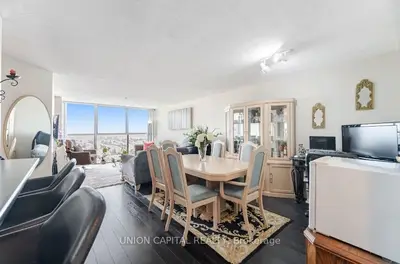 25 Trailwood Drive 2103, Mississauga, On L4z 3k9