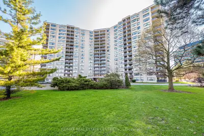 451 The West Mall Drive 1502, Toronto W08, On M9c 1g1