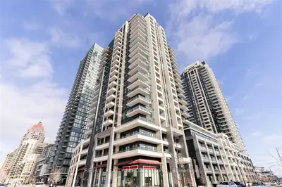 4085 Parkside Village Drive 703, Mississauga, On L5b 3m8