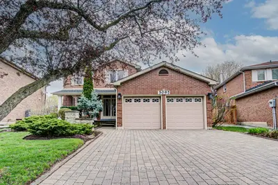 3092 Hickling Court, Mississauga, On L5n 4x8