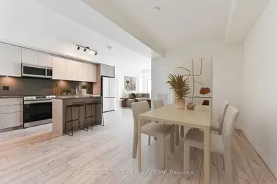 125 Bronte Road Aph2-06, Oakville, On L6l 0h1