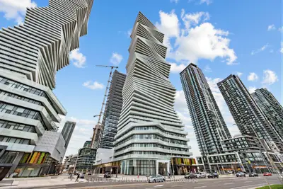 3900 Confederation Parkway 4104, Mississauga, On L5b 0k3