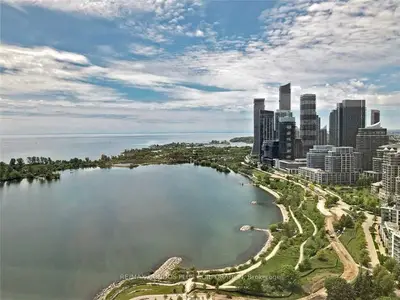 1 Palace Pier Court 3904, Toronto W06, On M8v 3w9