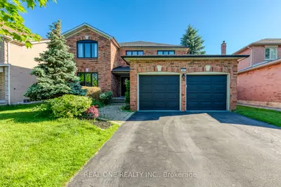 524 Blenheim Crescent, Oakville, On L6j 6p3