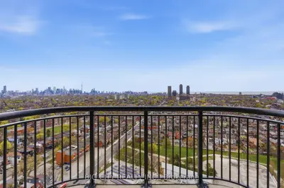 1185 Dupont Street 2009, Toronto W02, On M6h 0g5
