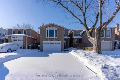 1210 Shagbark Crescent, Mississauga, On L5c 3p3