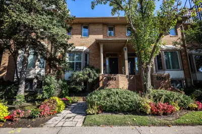 3593 Kariya Drive, Mississauga, On L5b 3j2