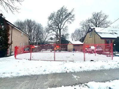 226 Martin Grove Road, Toronto W08, On M9b 4l4
