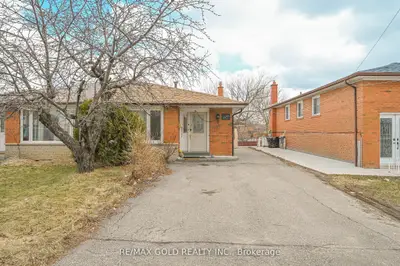 3200 Morning Star Drive, Mississauga, On L4t 1x5