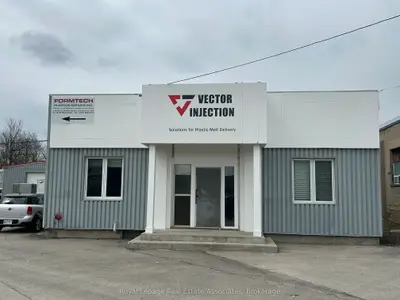 153 Perth Street, Halton Hills, On L7j 1c9
