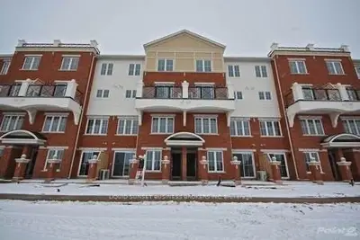 2504 Post Road 4, Oakville, On L6h 0k1
